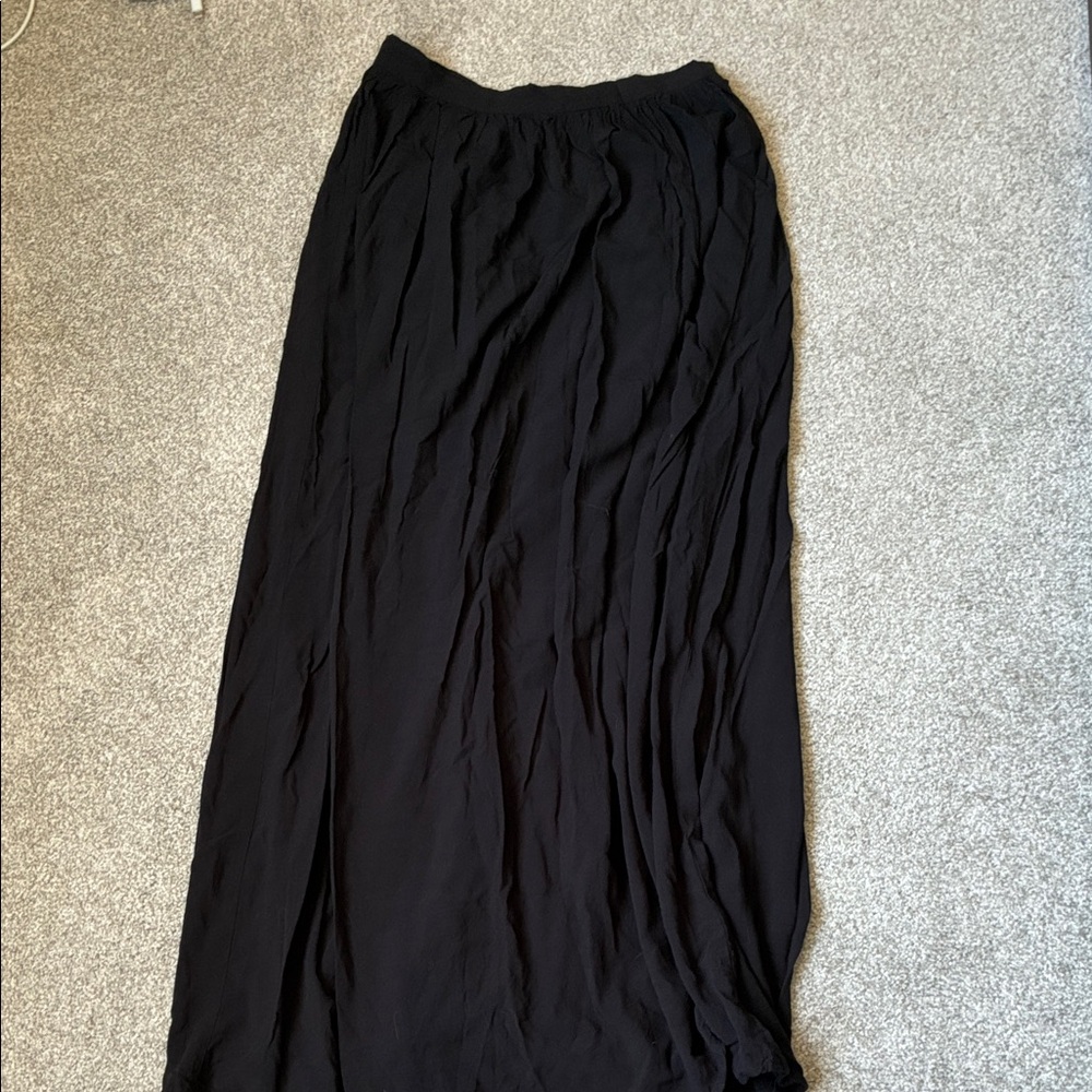 Forever 21 Black Maxi Skirt